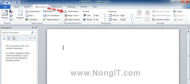 หน้าต่าง Microsoft Word 2010 ก่อนเริ่มกระบวนการใส่ลายน้ำ แสดงแถบเมนู Page Layout