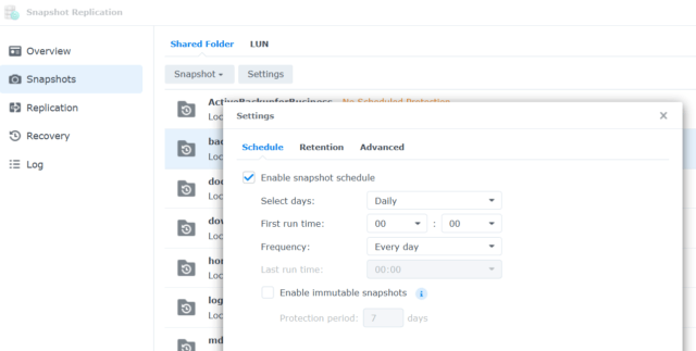 ตั้งค่าตารางเวลา Snapshot Schedule ใน Synology Snapshot Replication